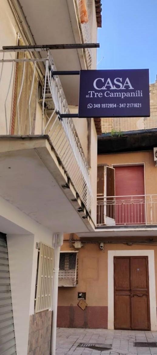 Casa Ai Tre Campanili Apartment เจลา ภายนอก รูปภาพ